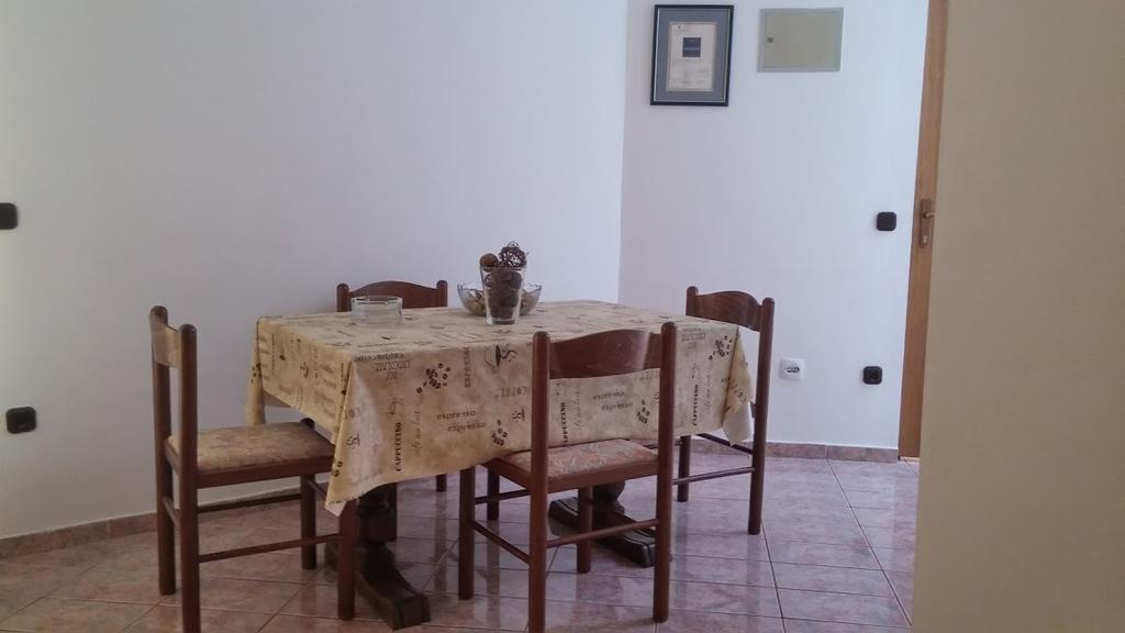 Apartman Duje Петркане Екстериор снимка