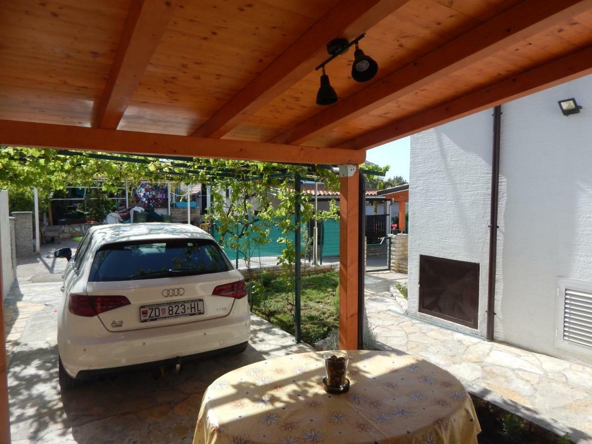 Apartman Duje Петркане Екстериор снимка